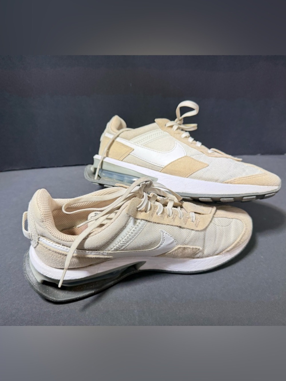 Nike Air Max Pre-Day light bone/white/sanddrift track retro style sneaker sz 7.5 - Picture 2 of 8